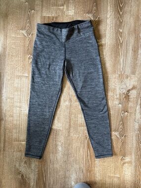 Athleta Women's Size M Altitude Tight Polartec Power Stretch Gray Fleece Lined